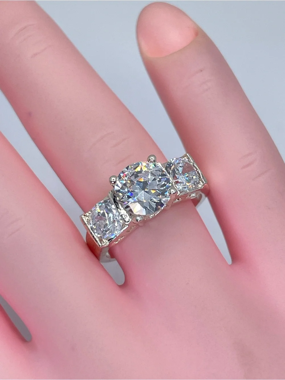 Swarovski Crystal Elements 3 Stone Ring Round Cut Silver Sz 6 Statement Bridal